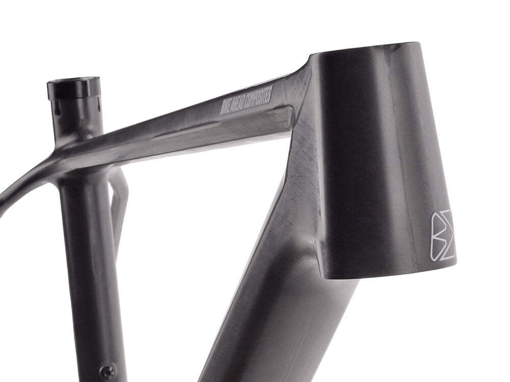 BIKE AHEAD I The frame (770g)